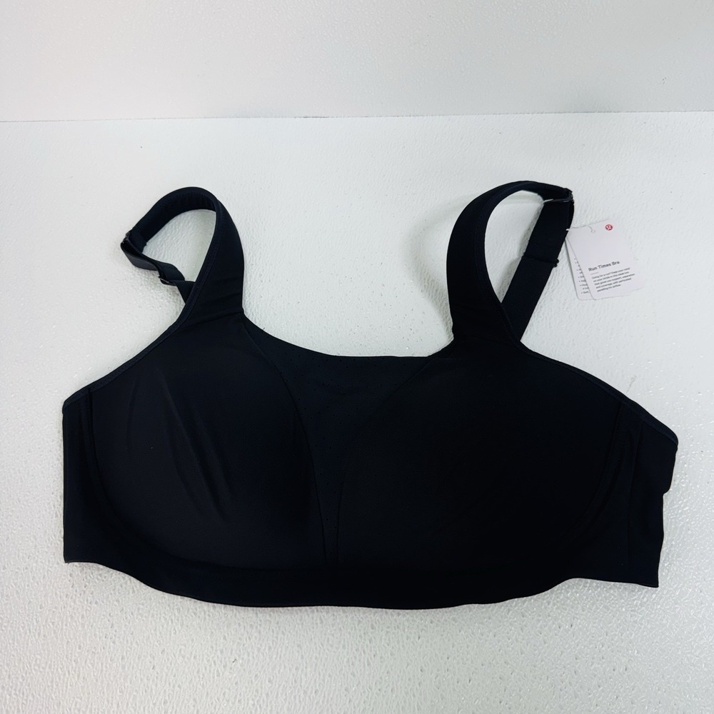 Lululemon Run Times Bra Black Size 42D NWT
